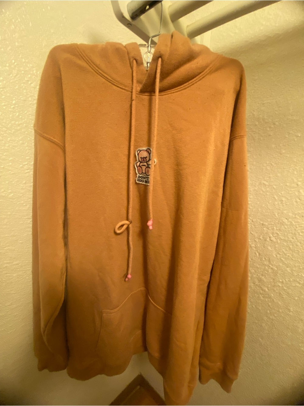 Vivre La Vie Hoodie Womens Don’t Need Hugs Teddy Bear Sweatshirt SZ Large